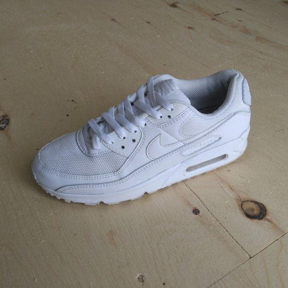 Nike Air Max - Excellent Condition - Picture 3 of 14